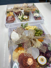 Load image into Gallery viewer, Character Box